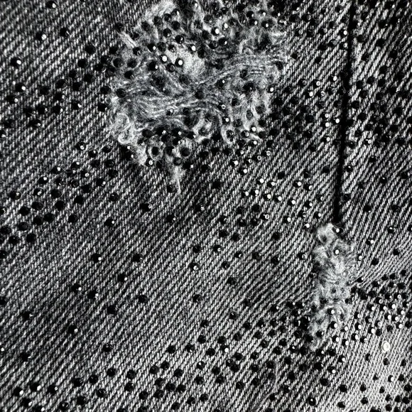 Anthropologie PILCRO Devon Rhinestone Distressed Denim Shorts Black Wash 25 NWT - Picture 8 of 13